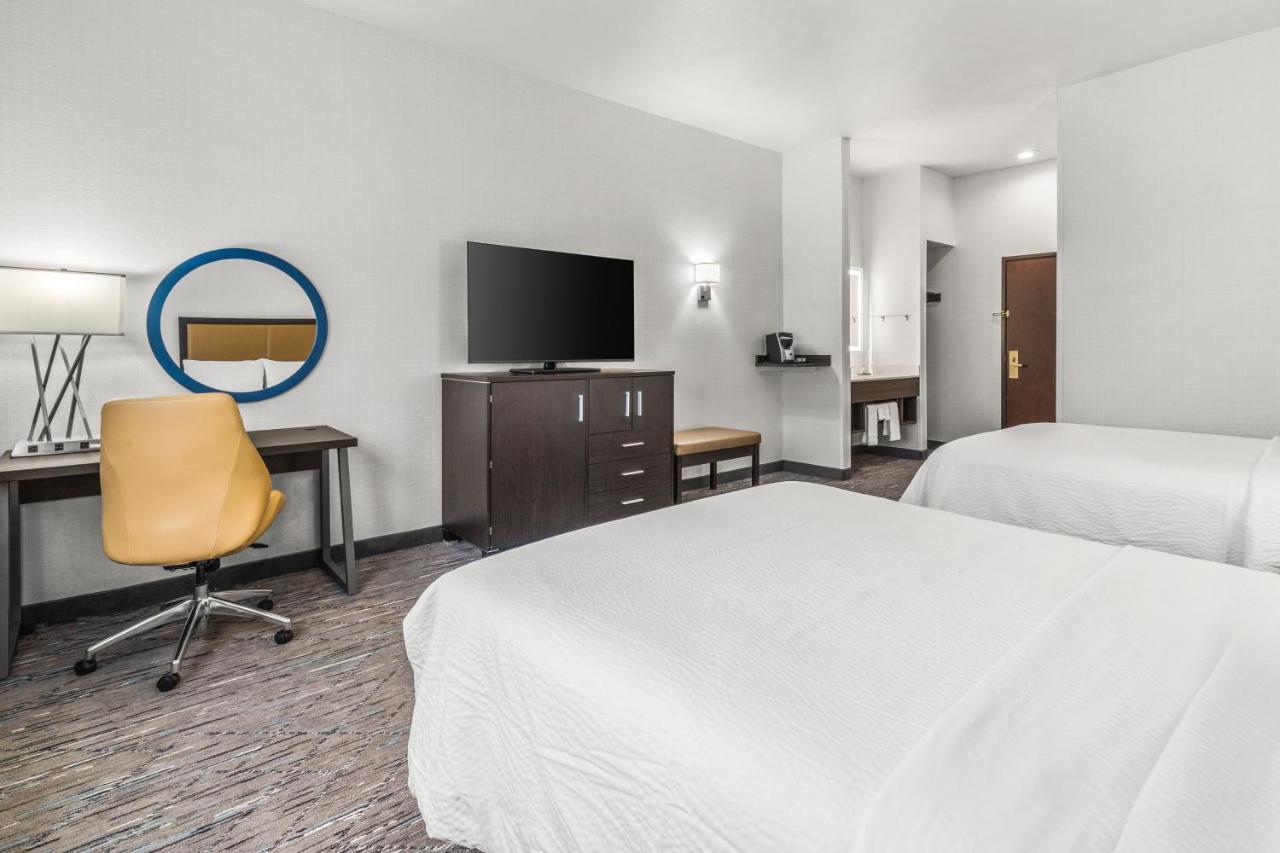 Holiday Inn Express Wenatchee By Ihg Exterior photo