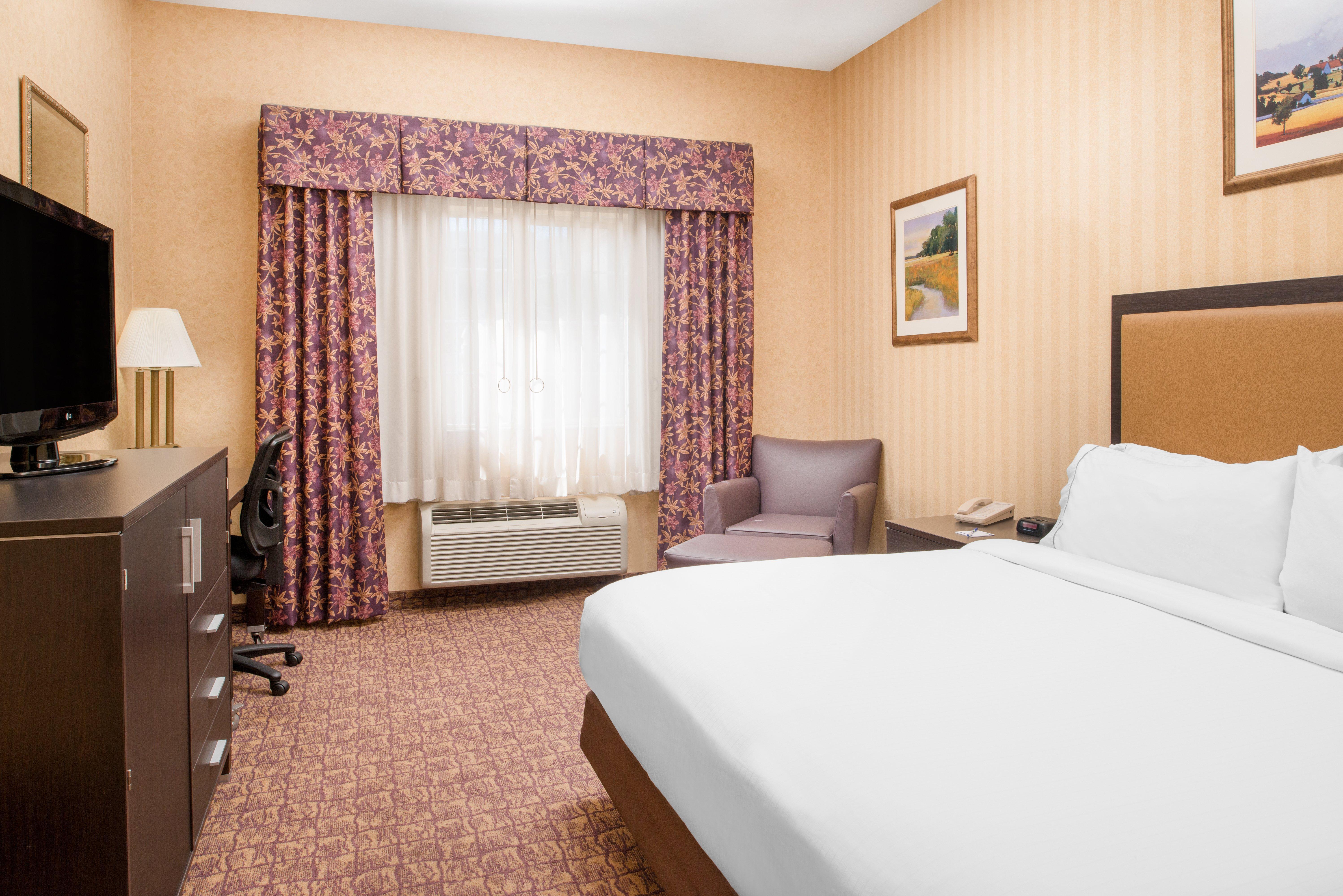 Holiday Inn Express Wenatchee By Ihg Exterior photo