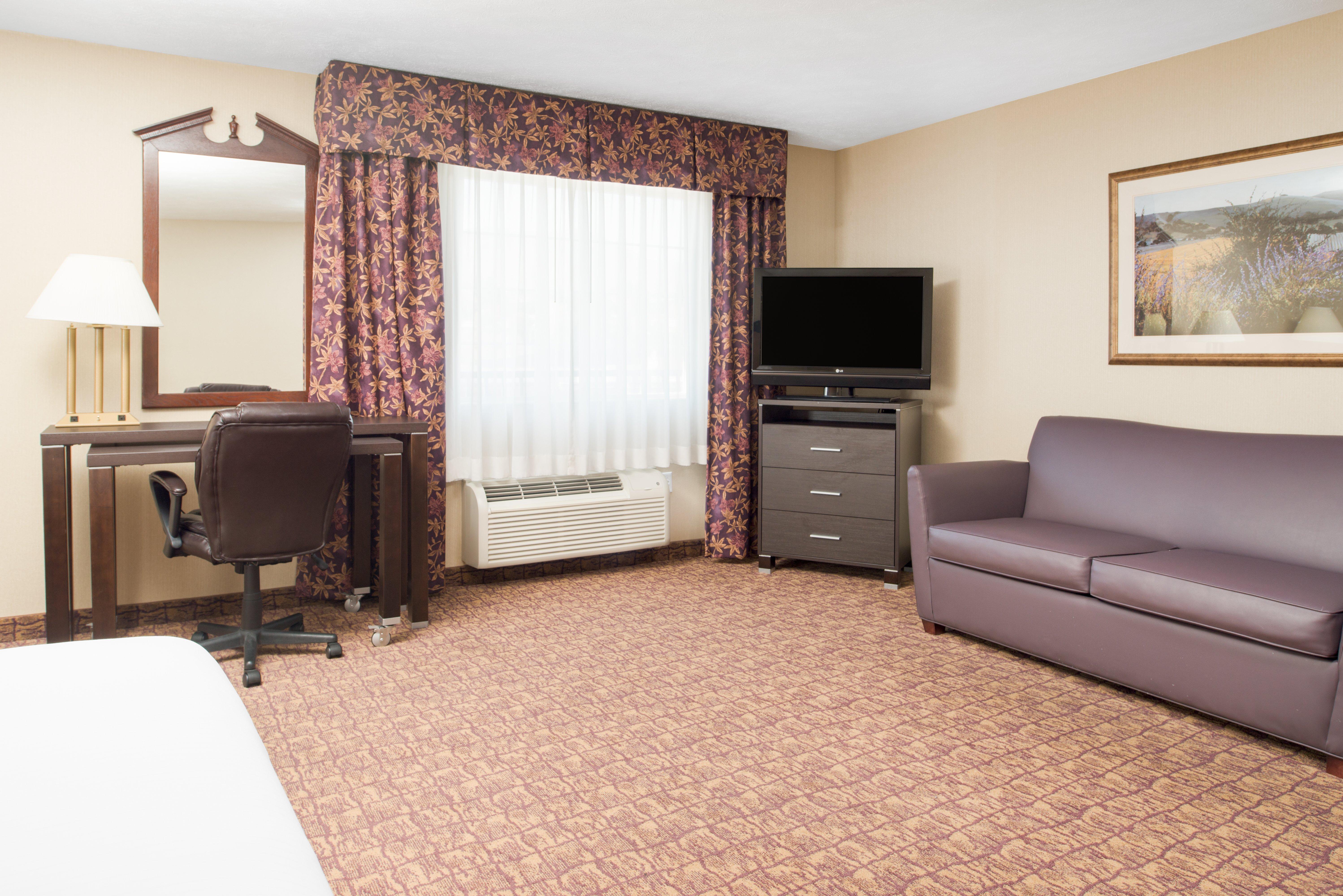 Holiday Inn Express Wenatchee By Ihg Exterior photo